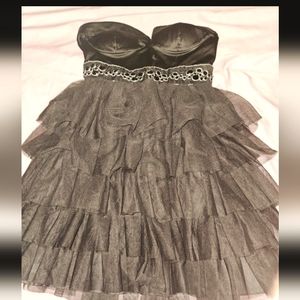 Forever 21 black dress